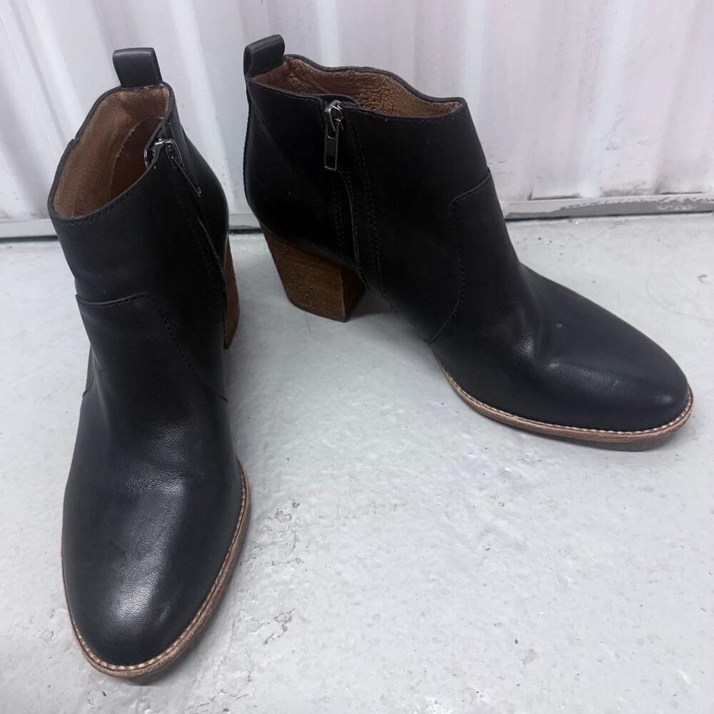 MADEWELL classic black leather brown block heel Brenner zip short bootie boot - Picture 4 of 11